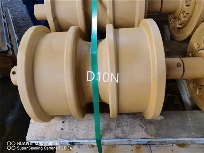 Caterpillar D10N Kettenwalze